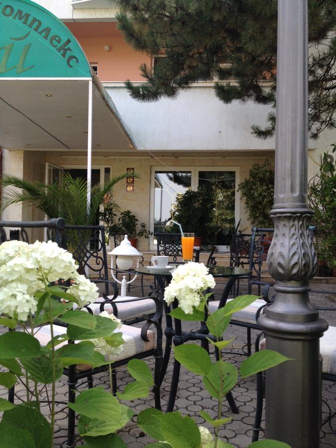 Paradise Hotel Madzharovo Extérieur photo